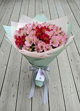 Букет цветов из:  Альстромерии в Нижней Мактаме