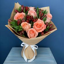 Букет Сплетённые любовью в Нижней Мактаме Букет цветов из: Розы и Альстромерии в Нижней Мактаме