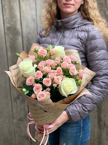 Букет цветов из: Розы в Нижней Мактаме