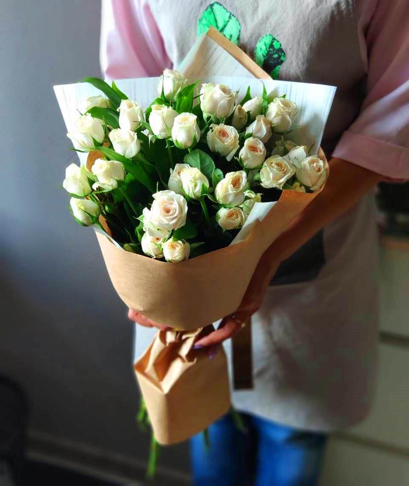 Букет хорошее настроение в Нижней Мактаме Букет цветов из: Розы в Нижней Мактаме
