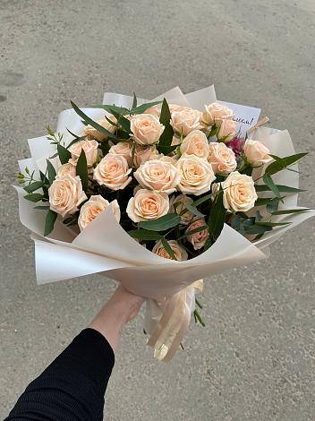 Букет Кремовые розы Латте в Нижней Мактаме