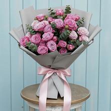 Композиция Яркий комплимент в Нижней Мактаме Букет цветов из: Розы в Нижней Мактаме